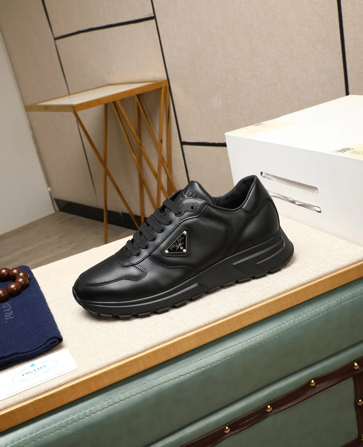 Men's shoes 💰540 🌹🌹[PRADA—Prada] 2025 latest model 🙈original replica! 👟👟👟Available here. The workmanship is top-notch. The upper is made from Italy. 🇮🇹Imported first-layer cowhide. ❗️Breathable genuine leather lining @Suitable for travel. The original version has an enlarged engraved sole, making it suitable for all kinds of travels, showing low-key luxury. Let quality speak for itself. Color: Size: 38-45